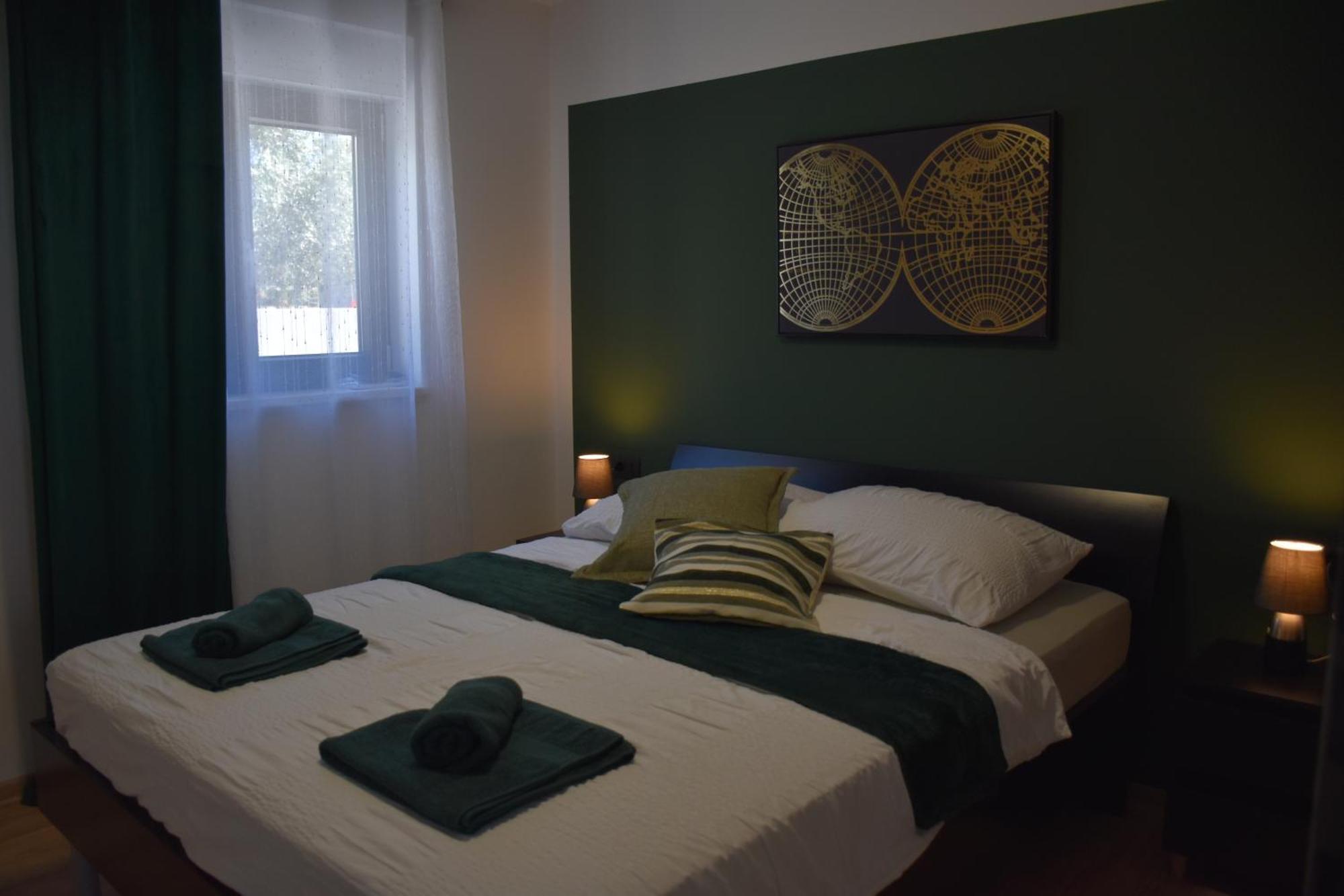 Apartments Rismondi 37E Fazana Bagian luar foto