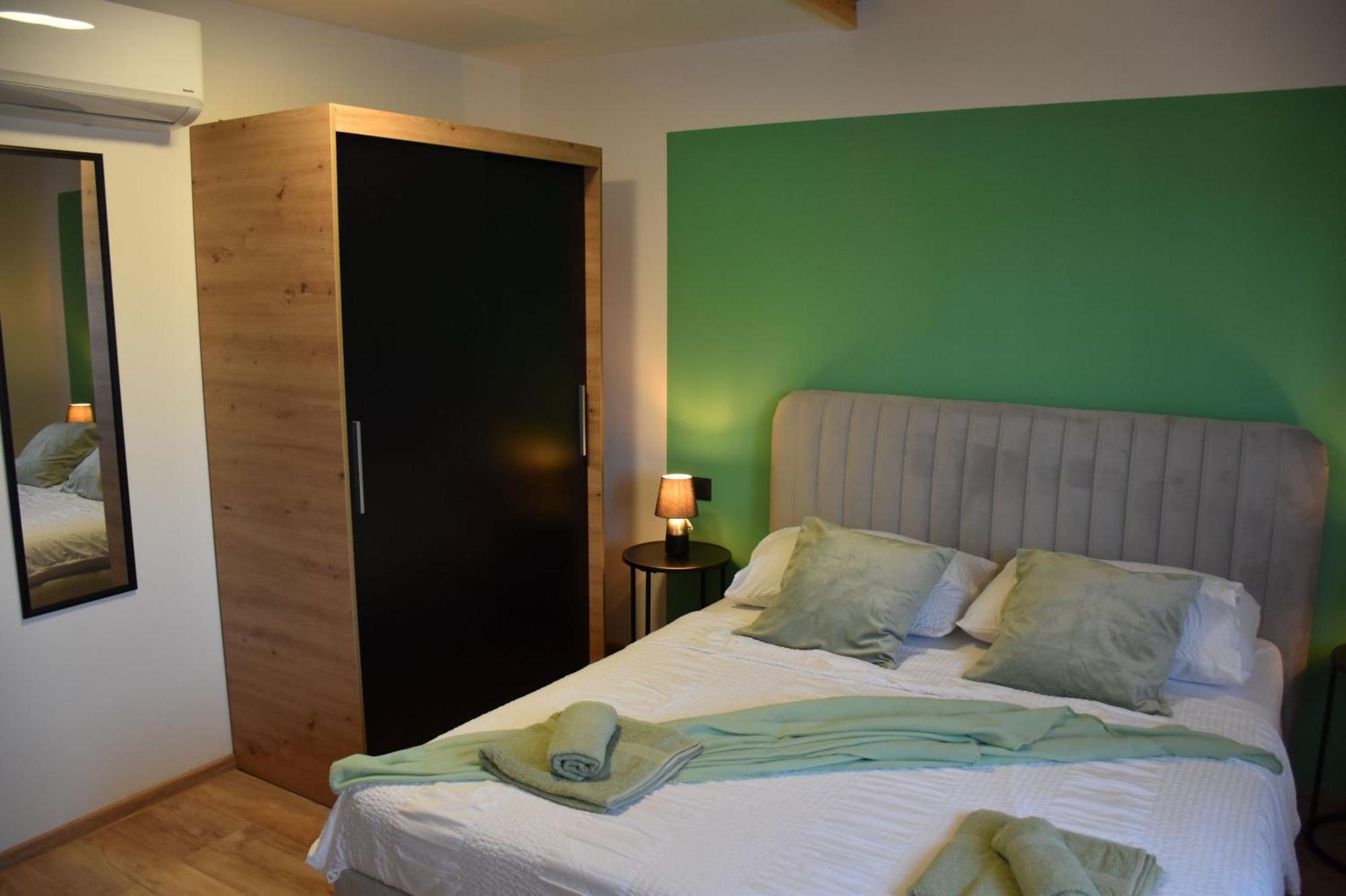Apartments Rismondi 37E Fazana Bagian luar foto